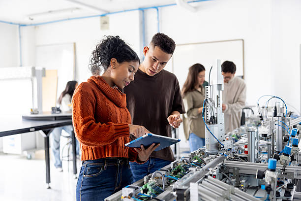 Inside a Robotics Research Lab: Building Intelligent Machines